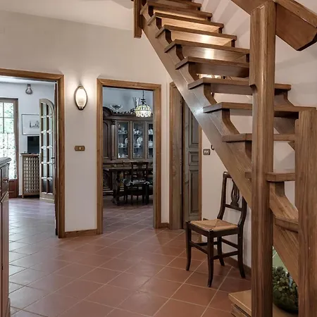 Holiday home Gigli Di Firenze Rufina