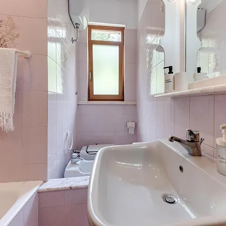 Holiday home Gigli Di Firenze